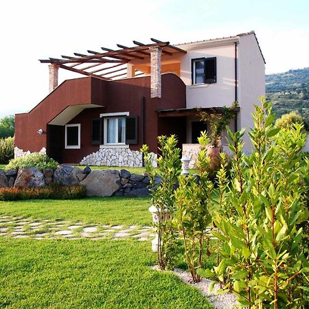 Alcantara Resort Di Charme Adults Only Gaggi Exterior foto
