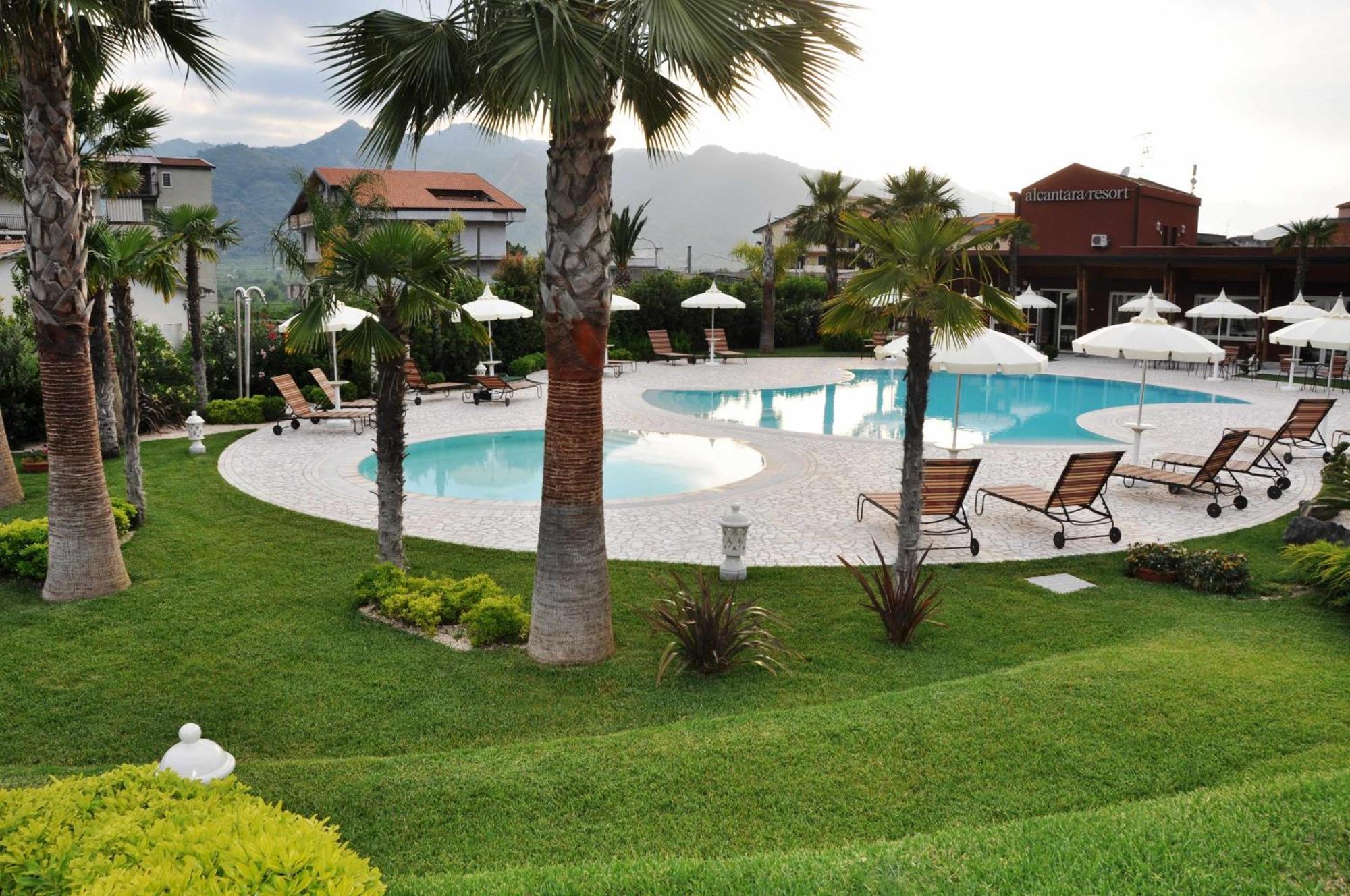 Alcantara Resort Di Charme Adults Only Gaggi Exterior foto