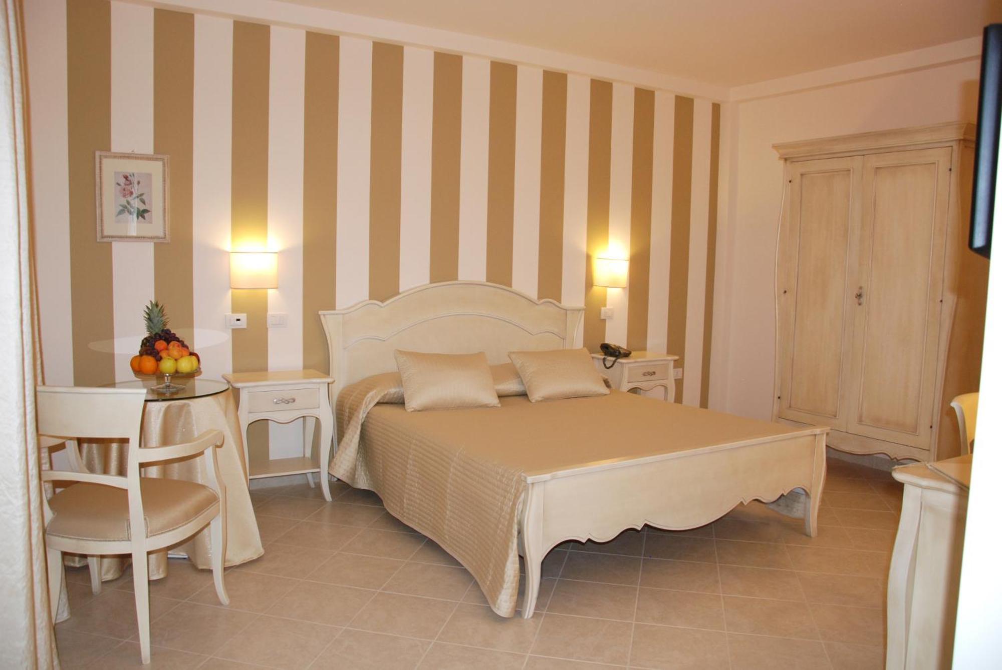 Alcantara Resort Di Charme Adults Only Gaggi Exterior foto