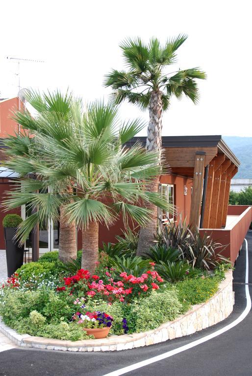 Alcantara Resort Di Charme Adults Only Gaggi Exterior foto