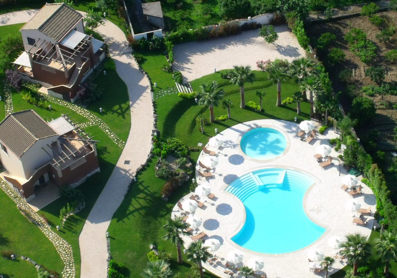 Alcantara Resort Di Charme Adults Only Gaggi Exterior foto