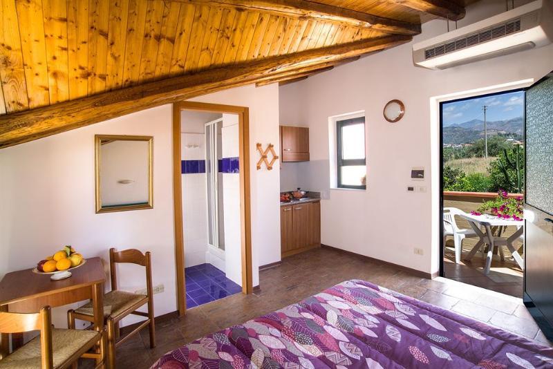 Alcantara Resort Di Charme Adults Only Gaggi Exterior foto