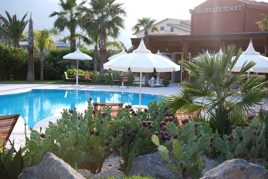 Alcantara Resort Di Charme Adults Only Gaggi Exterior foto