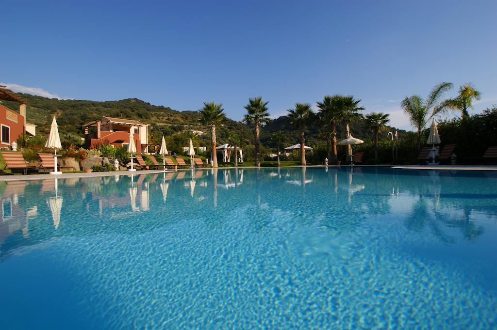 Alcantara Resort Di Charme Adults Only Gaggi Exterior foto